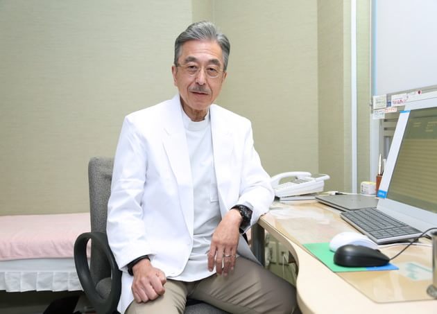 秋山内科医院医師画像