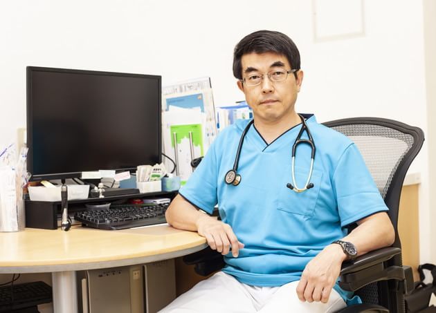八木小児科医師画像